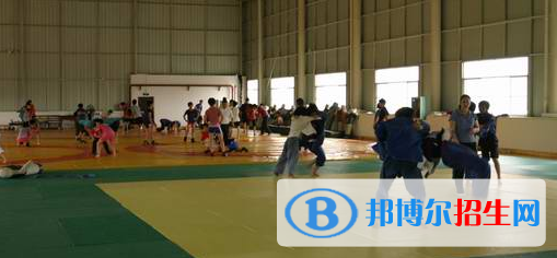 廣西體育運動學(xué)校2020年招生辦聯(lián)系電話 