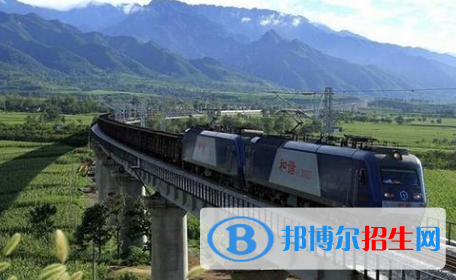 廣西2020年鐵路學(xué)校是大專還是中專