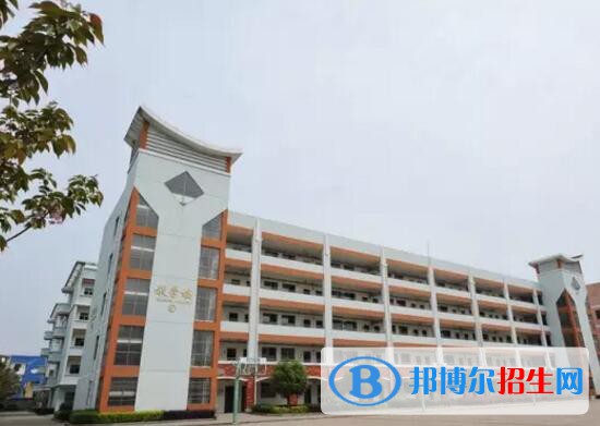 義烏城鎮(zhèn)職業(yè)技術(shù)學(xué)校2020年報(bào)名條件、招生要求、招生對(duì)象