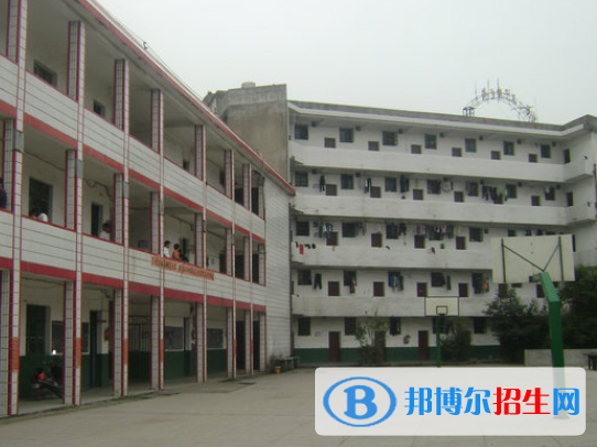 萍鄉(xiāng)電子工業(yè)學(xué)校2020年招生簡(jiǎn)章