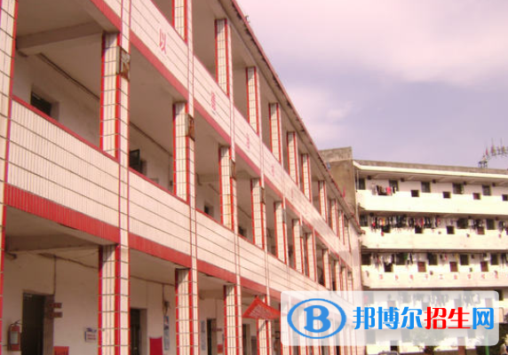 萍鄉(xiāng)電子工業(yè)學(xué)校2020年報(bào)名條件、招生要求、招生對象