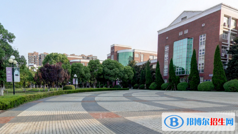 南京市2020年學(xué)鐵路學(xué)校哪個學(xué)校好