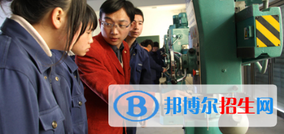 玉門石油中等專業(yè)學校2020年招生錄取分數(shù)線