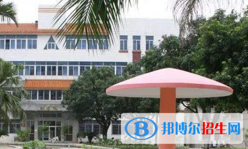 容縣職業(yè)中等專(zhuān)業(yè)學(xué)校2020年招生辦聯(lián)系電話(huà)