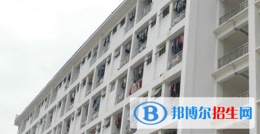 百色財經(jīng)職業(yè)技術(shù)學(xué)校2020年宿舍條件