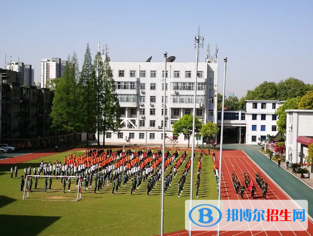 武漢工業(yè)科技學校8