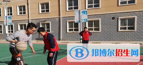 隴西師范學(xué)校2020年學(xué)費(fèi)、收費(fèi)多少