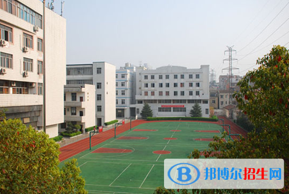 武漢中等職業(yè)藝術(shù)學(xué)校1