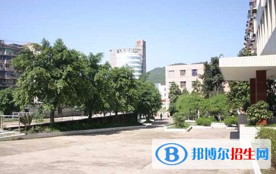 重慶鐵路運輸高級技工學校地址在哪里