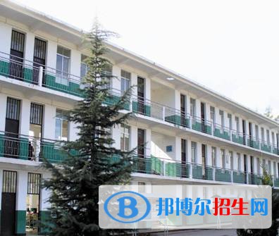 雙柏縣職業(yè)高級中學(xué)怎么樣、好不好