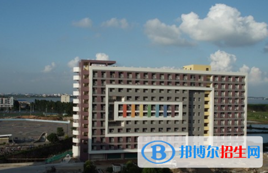 江門雅圖仕職業(yè)技術學校2020年招生辦聯(lián)系電話