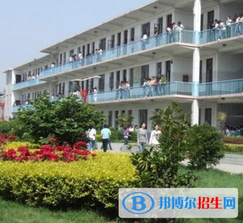 新鄉(xiāng)衛(wèi)生學校地址在哪里
