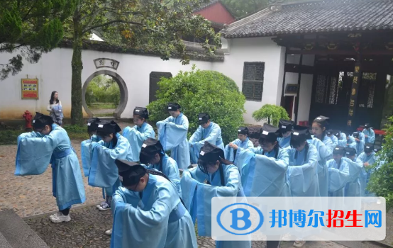 南昌青山湖職業(yè)技術(shù)學(xué)校怎么樣、好不好