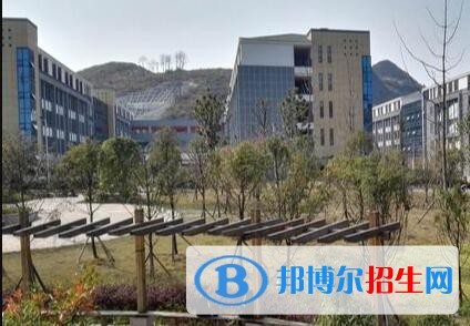 貴州農(nóng)業(yè)機(jī)電學(xué)校2020年報(bào)名條件、招生要求、招生對(duì)象