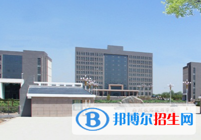河南2020年讀鐵路學(xué)校一年要多少錢