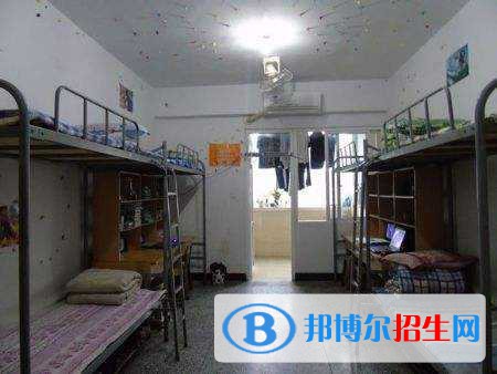江蘇射陽中等專業(yè)學(xué)校宿舍條件