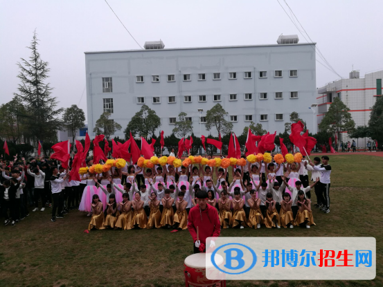 永仁縣職業(yè)職業(yè)高級(jí)中學(xué)2020年報(bào)名條件、招生要求、招生對(duì)象