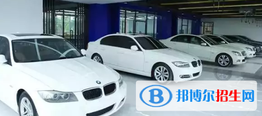 甘肅萬(wàn)通汽車(chē)學(xué)校2020年學(xué)費(fèi)、收費(fèi)多少