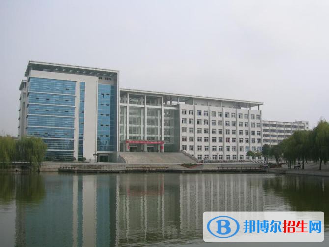 永仁縣職業(yè)高級中學地址在哪里