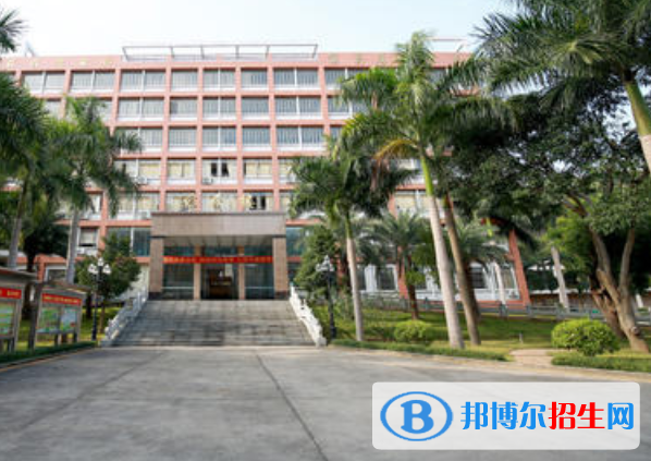 重慶華陽(yáng)技工學(xué)校怎么樣、好不好