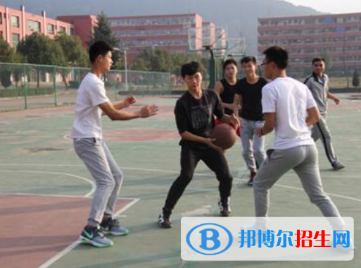 江西長(zhǎng)江理工專修學(xué)院2020年招生辦聯(lián)系電話