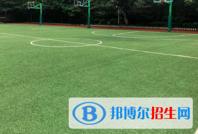 鷹潭九龍職業(yè)中等專(zhuān)業(yè)學(xué)校2020年報(bào)名條件、招生要求、招生對(duì)象