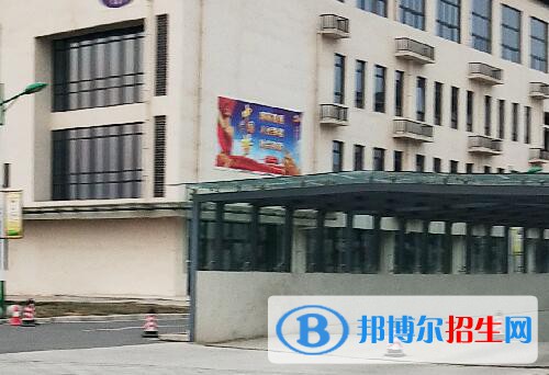 許昌科技學(xué)校網(wǎng)站網(wǎng)址