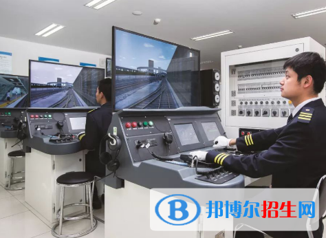 重慶2022年中專鐵路學校升大專