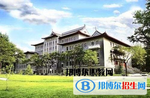 蘄春李時(shí)珍中等專業(yè)學(xué)校網(wǎng)站網(wǎng)址
