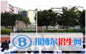 新平縣職業(yè)高級中學網址網站