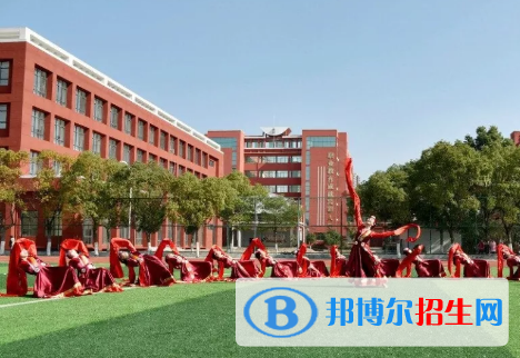 臨川旅游商貿(mào)中等專業(yè)學(xué)校2020年招生簡章