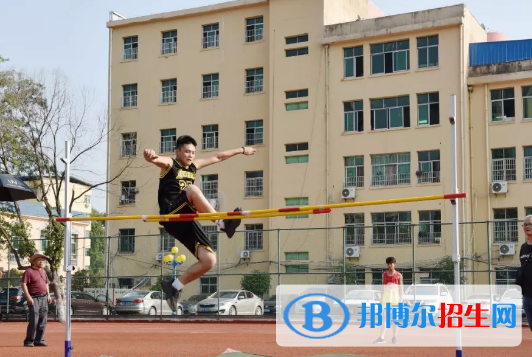 臨川旅游商貿(mào)中等專業(yè)學(xué)校2020年報(bào)名條件、招生要求、招生對(duì)象