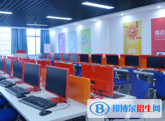 江西南昌新華電腦中專學(xué)校2020年招生辦聯(lián)系電話