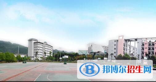 銅仁技工學(xué)校2020年學(xué)費(fèi)、收費(fèi)多少