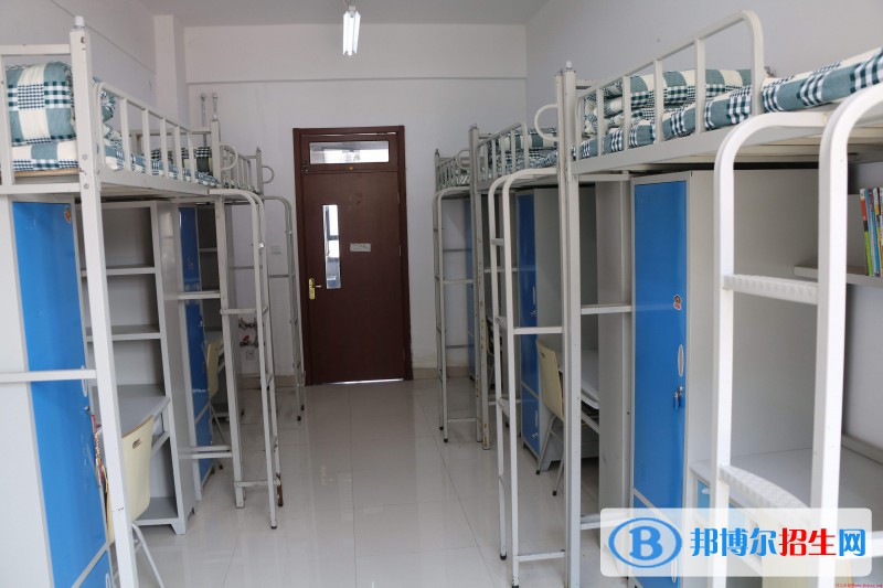 浠水理工中等專業(yè)學(xué)校2020年宿舍條件