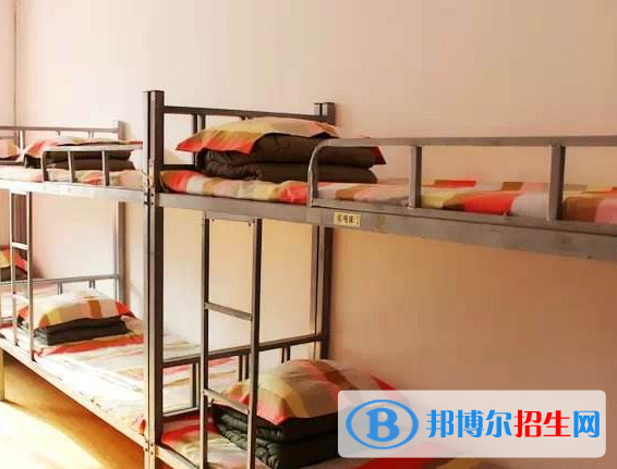 湖北十堰高級技工學(xué)校2020年宿舍條件