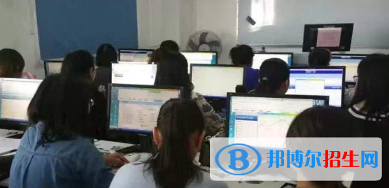 梧州機(jī)電技工學(xué)校2020年報(bào)名條件、招生要求、招生對(duì)象 