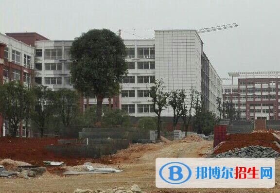 松桃苗族自治中等職業(yè)學(xué)校2020年報(bào)名條件、招生要求、招生對(duì)象