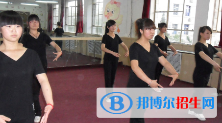 甘肅北方扶貧技工學(xué)校2020年報(bào)名條件、招生要求、招生對(duì)象