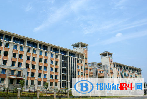 湖北機(jī)械工業(yè)學(xué)校5