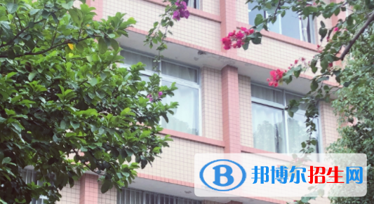 廣西工貿(mào)職業(yè)技術(shù)學(xué)校怎么樣、好不好