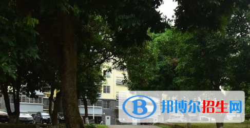 南寧電子工程學(xué)校2020年報名條件、招生要求、招生對象 