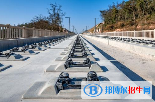 南昌2020年鐵路學校需要學習哪些知識