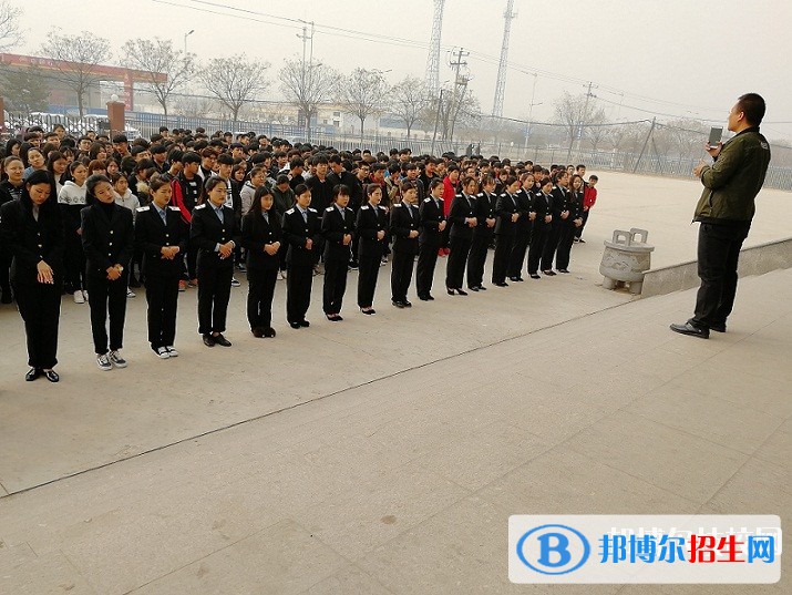 河北軌道交通中等專業(yè)學校2020年招生辦聯(lián)系電話