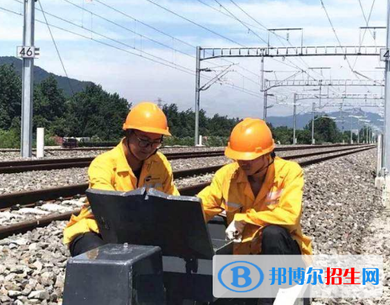 南寧2020年鐵路學校有什么專業(yè)適合男生