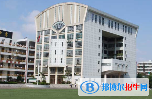 汕頭林百欣科技中專學(xué)校4