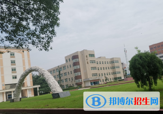 南昌2020年初中生可以上的鐵路學校
