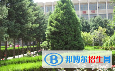 臨夏衛(wèi)生學校2020年招生辦聯(lián)系電話