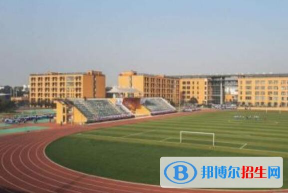 六盤水理工職業(yè)技術(shù)學校2020年報名條件、招生要求、招生對象
