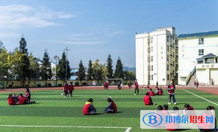 六盤水理工職業(yè)技術學校怎么樣、好不好